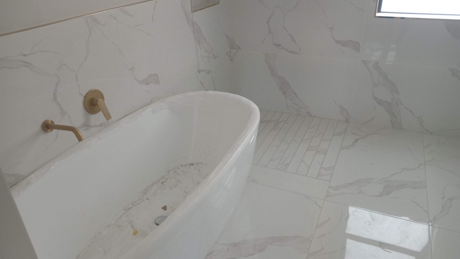 4 Bedroom Property for Sale in Sandown Western Cape